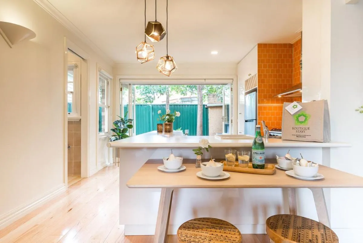 Boutique Stays – Buckingham — 4