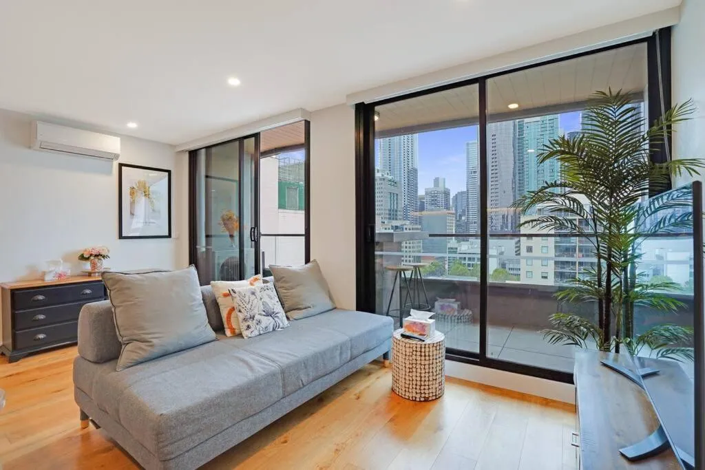Bright 2B apt next to Flagstaff Garden freeparking#FG10