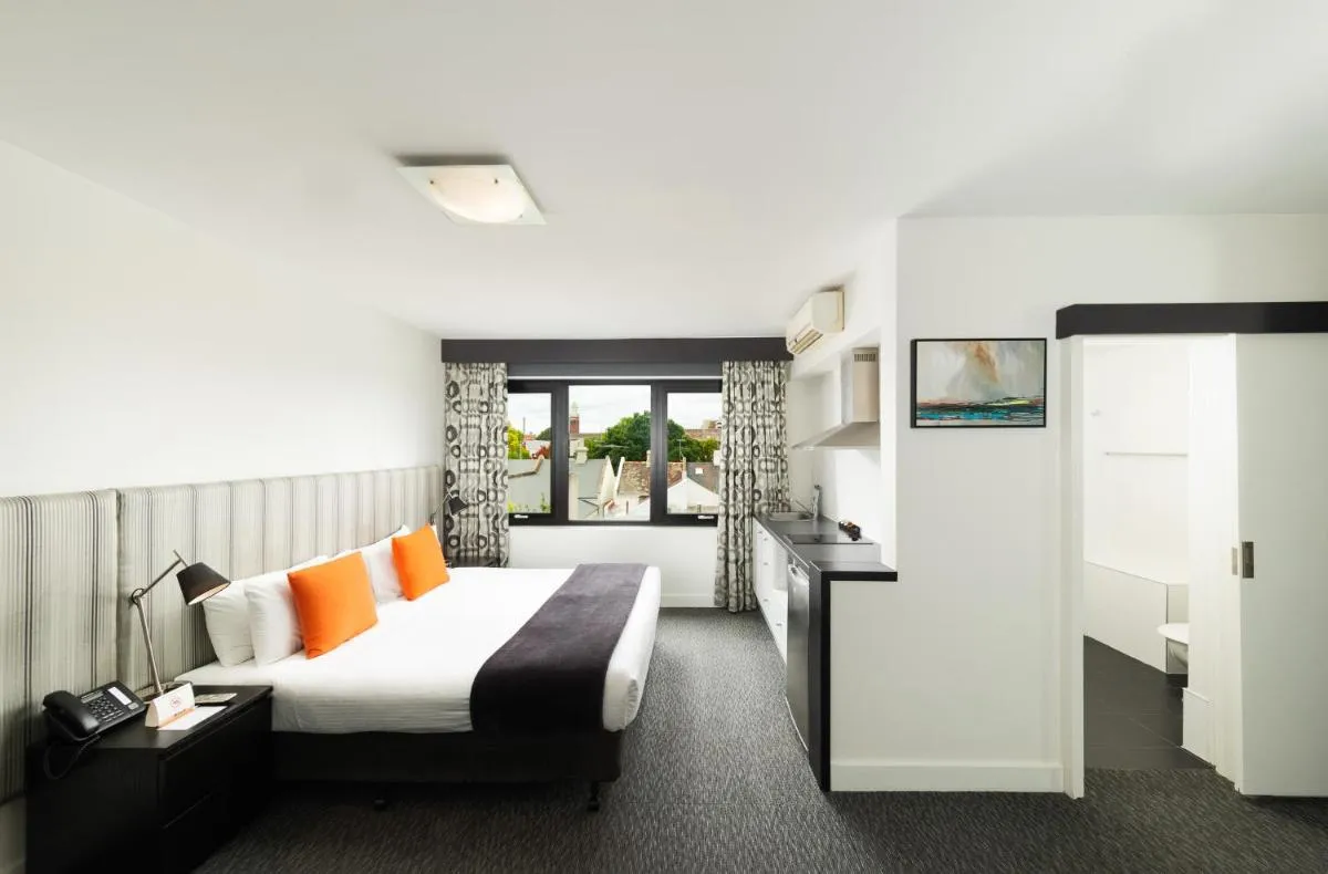 Comfort Hotel East Melbourne — 2