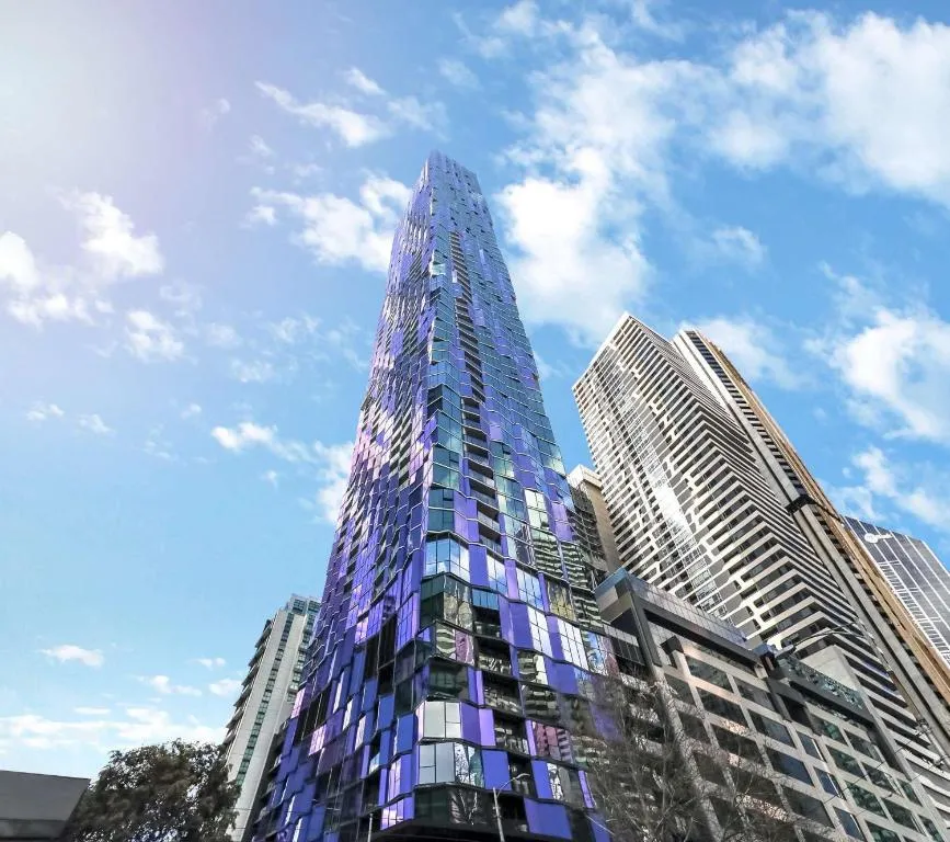 Complete Host CBD Lighthouse Apartments