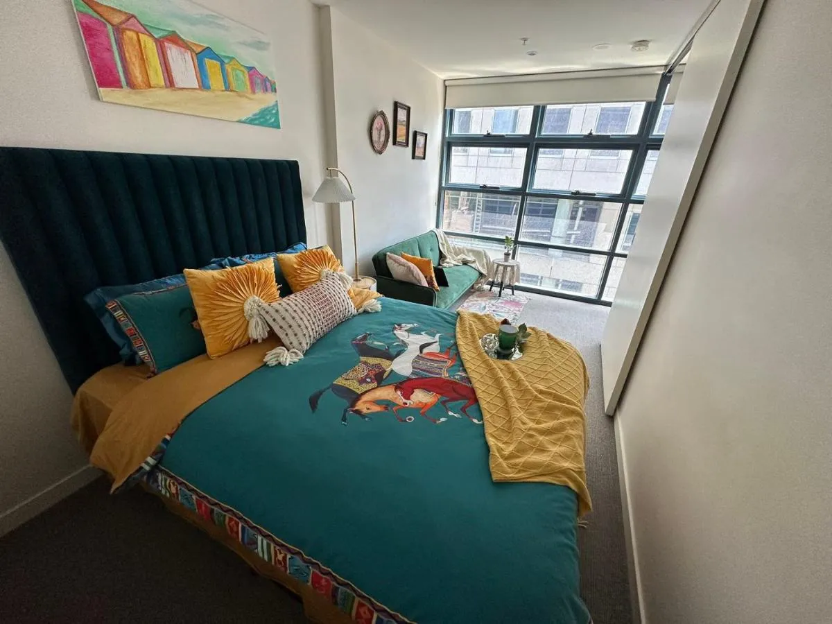 Cozy CBD Family APT Near Southern Cross Station — 2