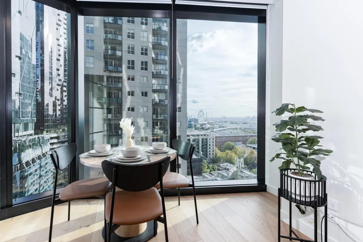 Designer City Haven with Pool Sauna Gym — 5