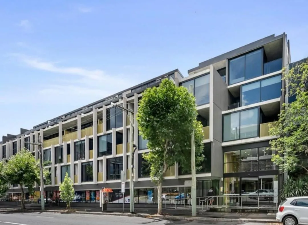 Easy Living One Bedder Gem — 3