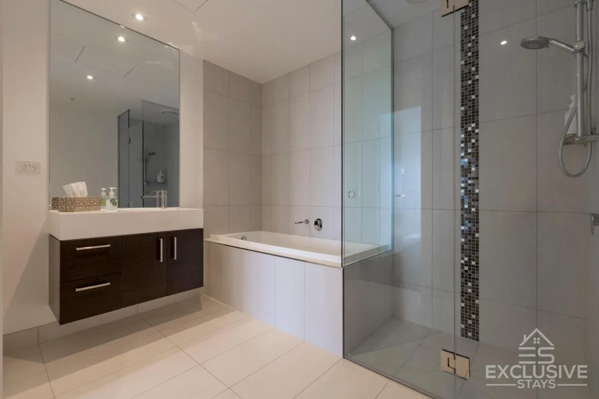Exclusive Stays – Prima Tower — 3