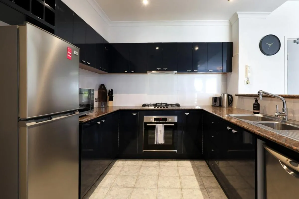 Extra Large 2 Bedroom Apartment in Melbournes Southbank — 5