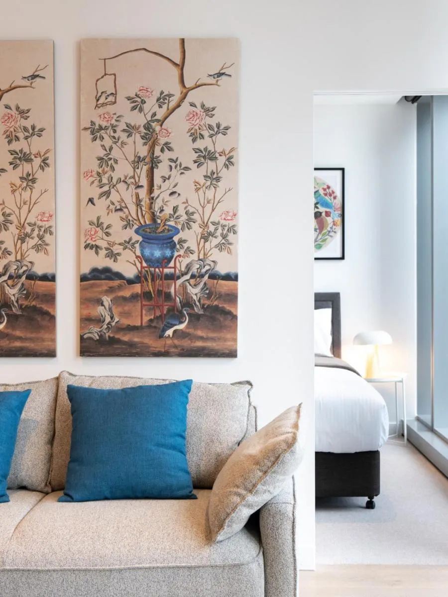 Fantastic Location 2BR in CBD with Pool Gym Sauna — 4