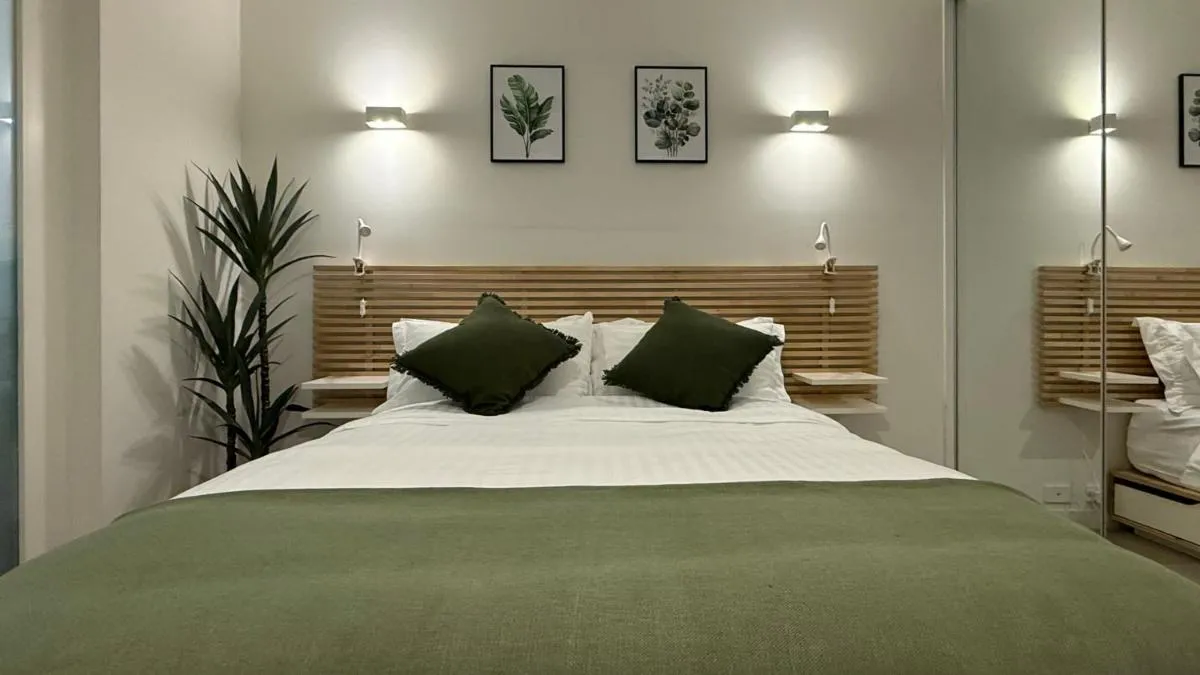 Flinders Retreat Apartment with Free Parking — 2