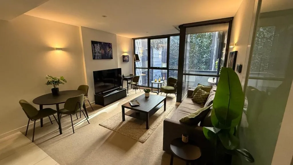 Flinders Retreat Apartment with Free Parking