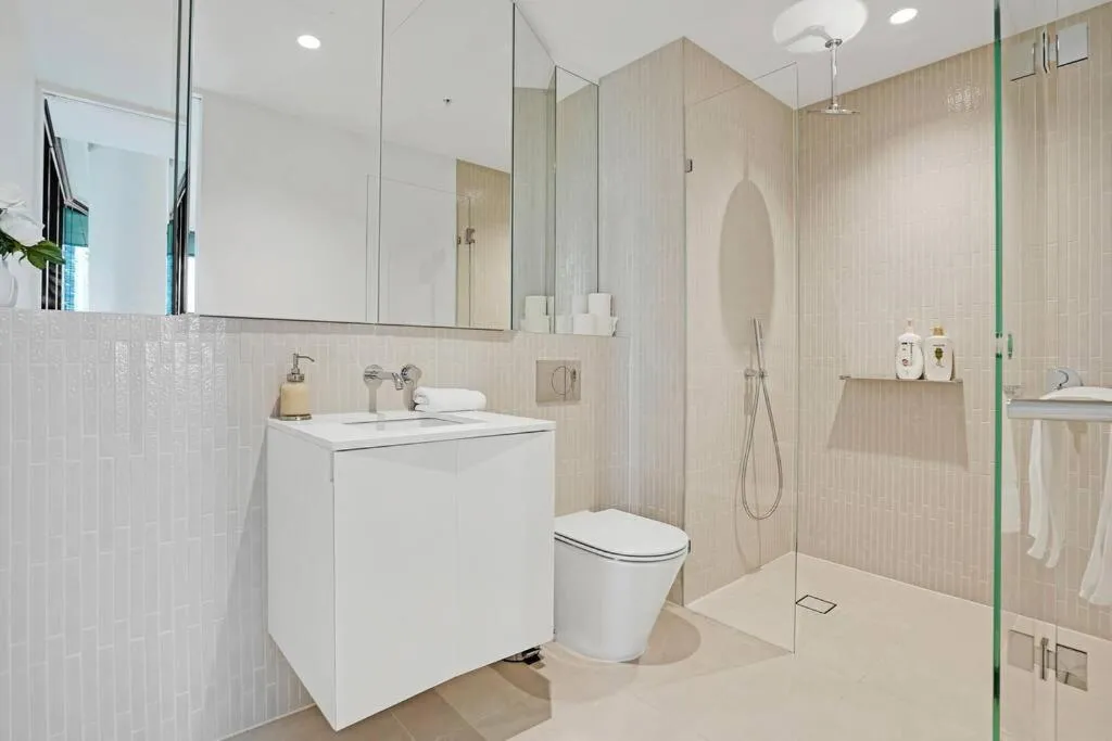 Glamorous 2 bedder Southbank home w Balcony #MSQ04 — 3