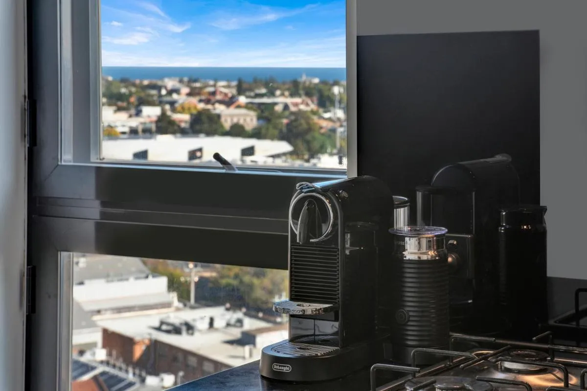 Gorgeous 2bed 2bath apartment near Crown — 3