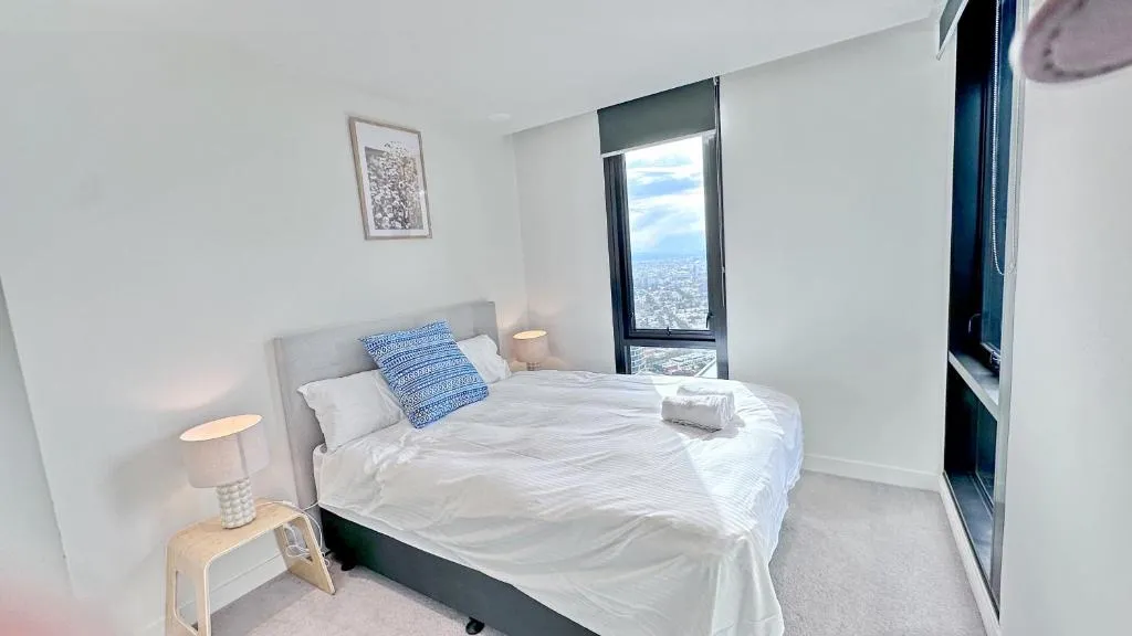 Heart CBD White Crystal Residence in Empire Pool n GYM