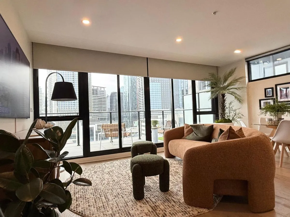 Heart of South Melbourne with free parking — 5