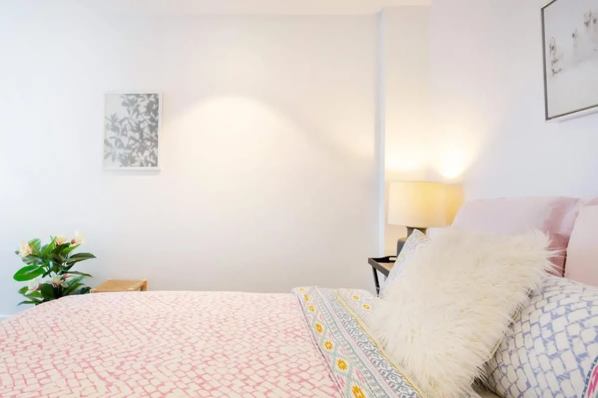 Le Oasis Apt inCBD 2BR 3Beds near Southern cross — 4