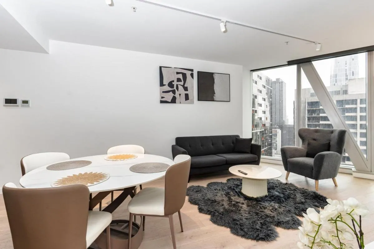 Luxury Ritz 2B2B with Pool Gym Sauna — 5