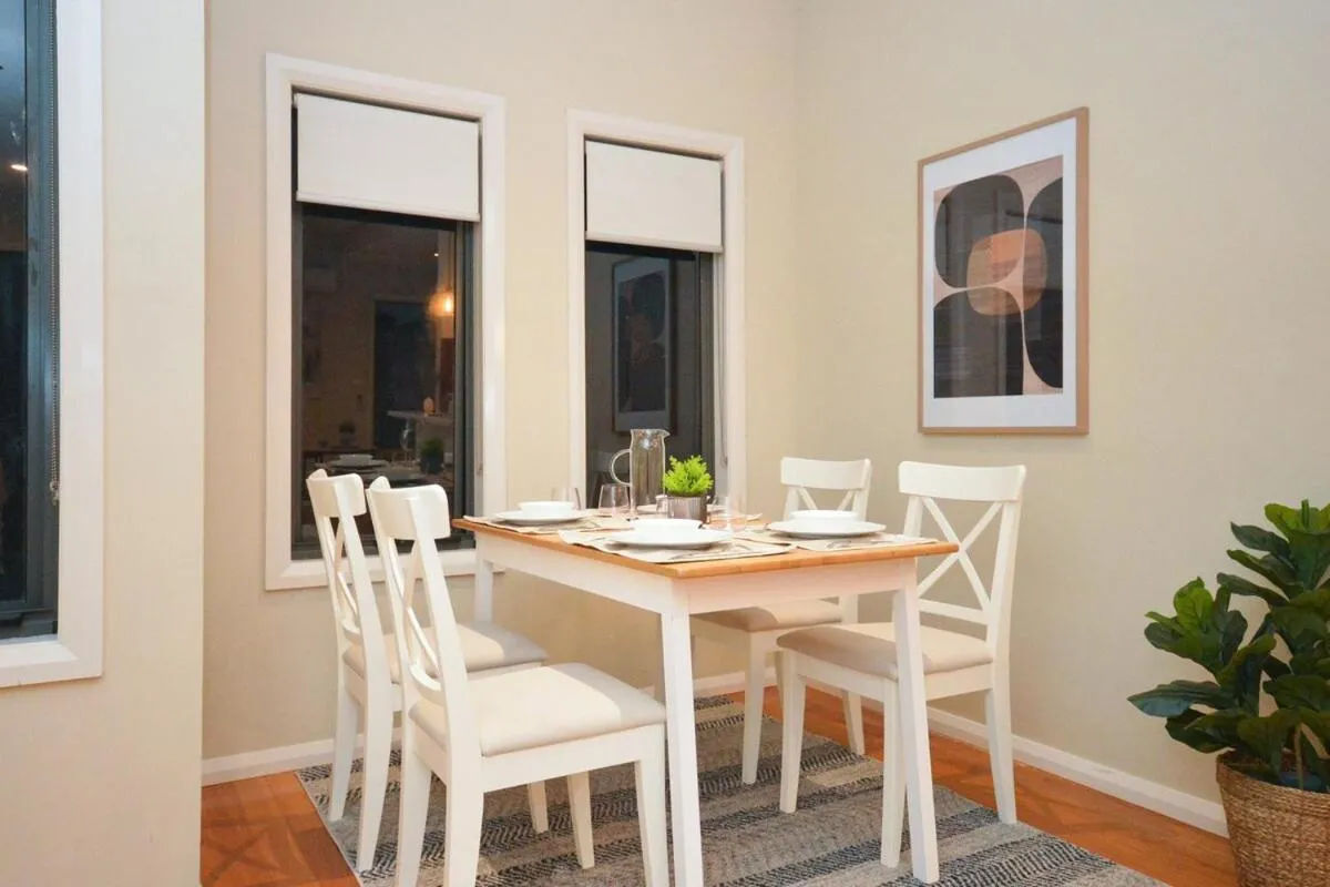 Luxury Townhouse Stay — 5
