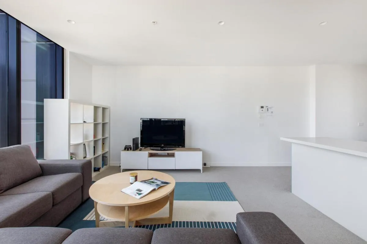 Modern Nomads Spacious Modern 2BR Urban Retreat with View — 5