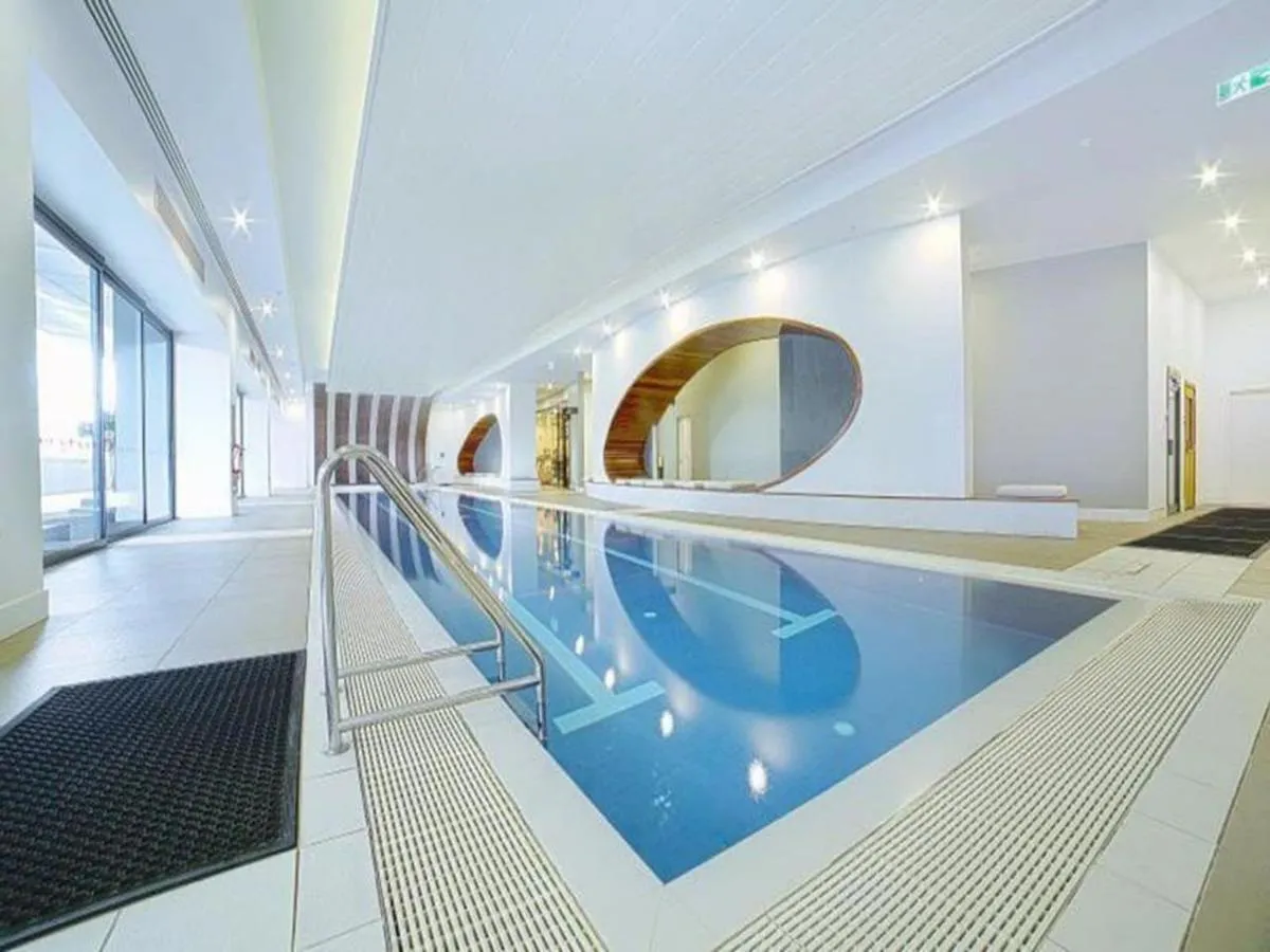 ‘Panoramic Elegance’ Stylish off Chapel St with Pool — 4