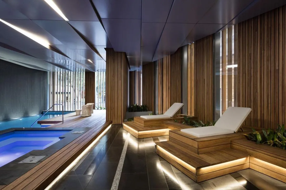 Penthouse Luxury Suite – Unmatched Views & Location — 4