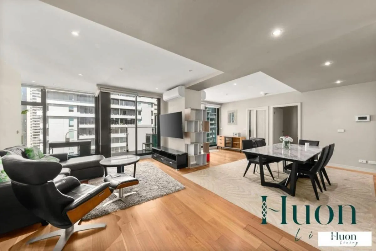 Penthouse style 4brmx4bath apt — 5