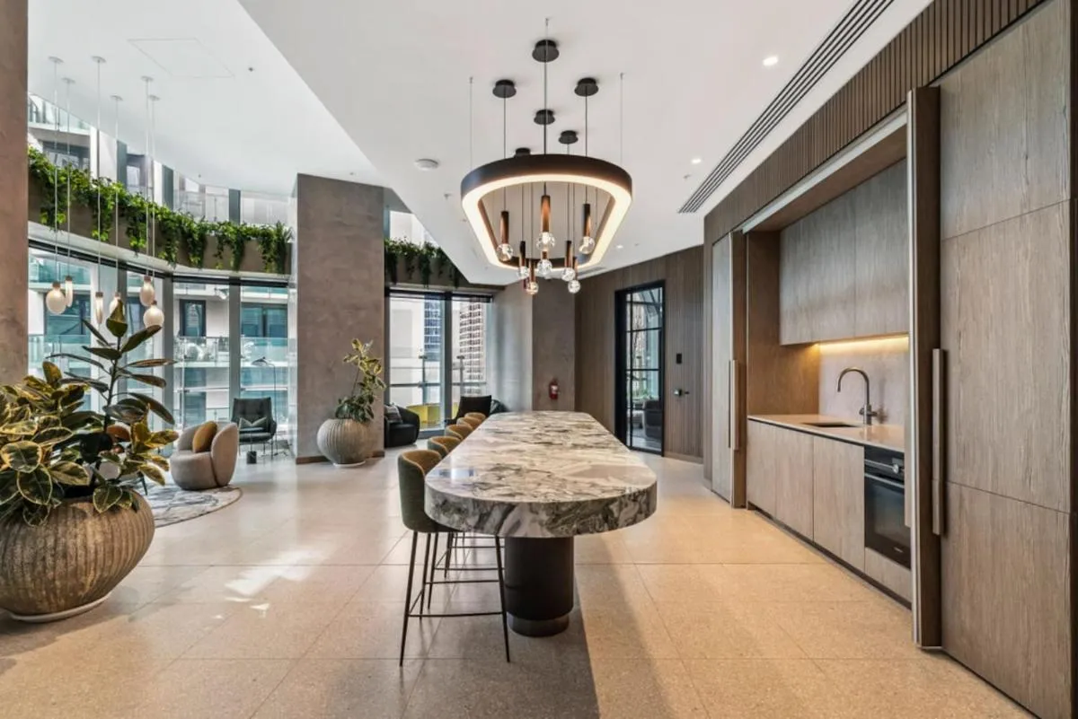 Platinum Pad Westside Place — 5