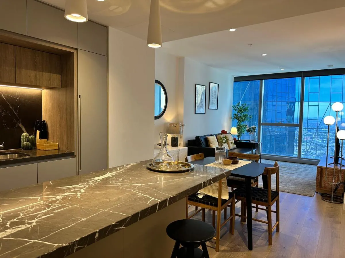 Ritz Grand Retreat — 5