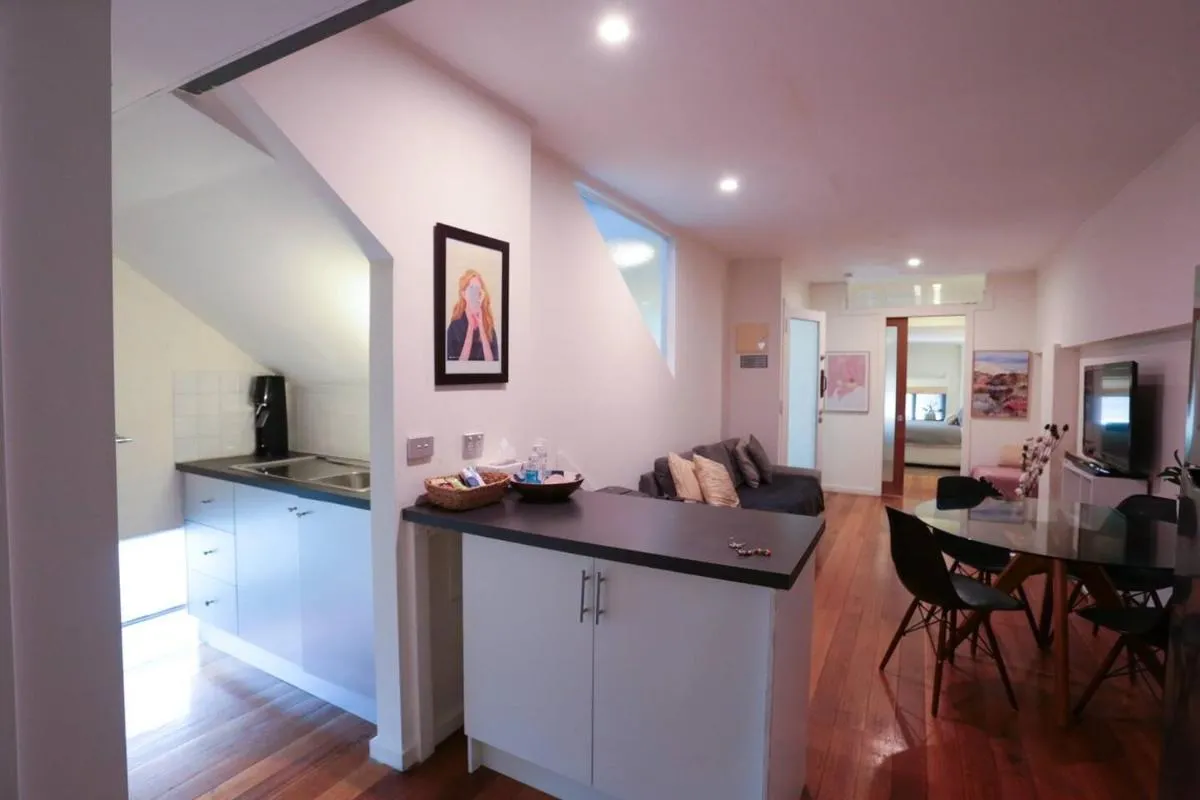 Seddon Studios — 4