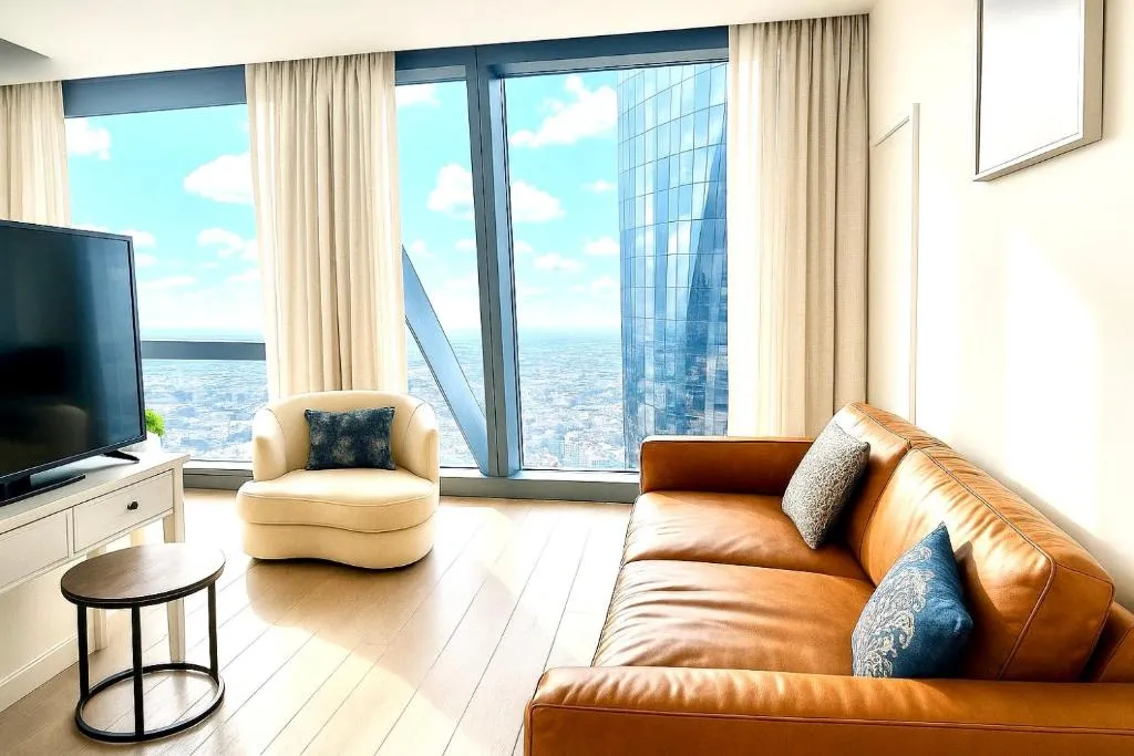 Skyline Executive 2BR Suite Level 66 Corporate-Ready Next to Ritz