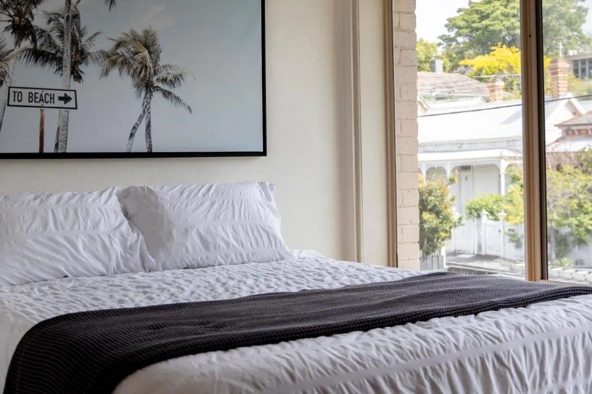 St Kilda Studio Apartment walking distance to the beach — 2