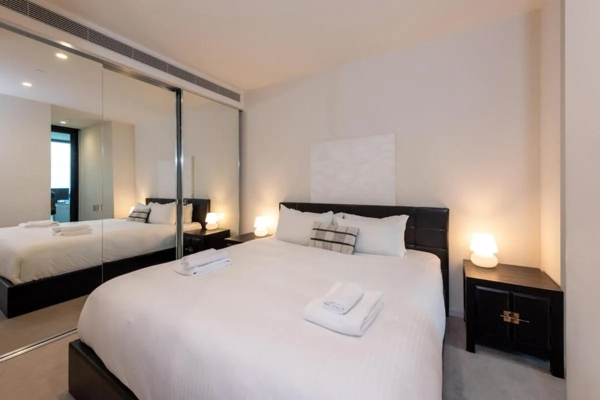 Stunning 1-bed Unit in 56th floor in Southbank! — 3