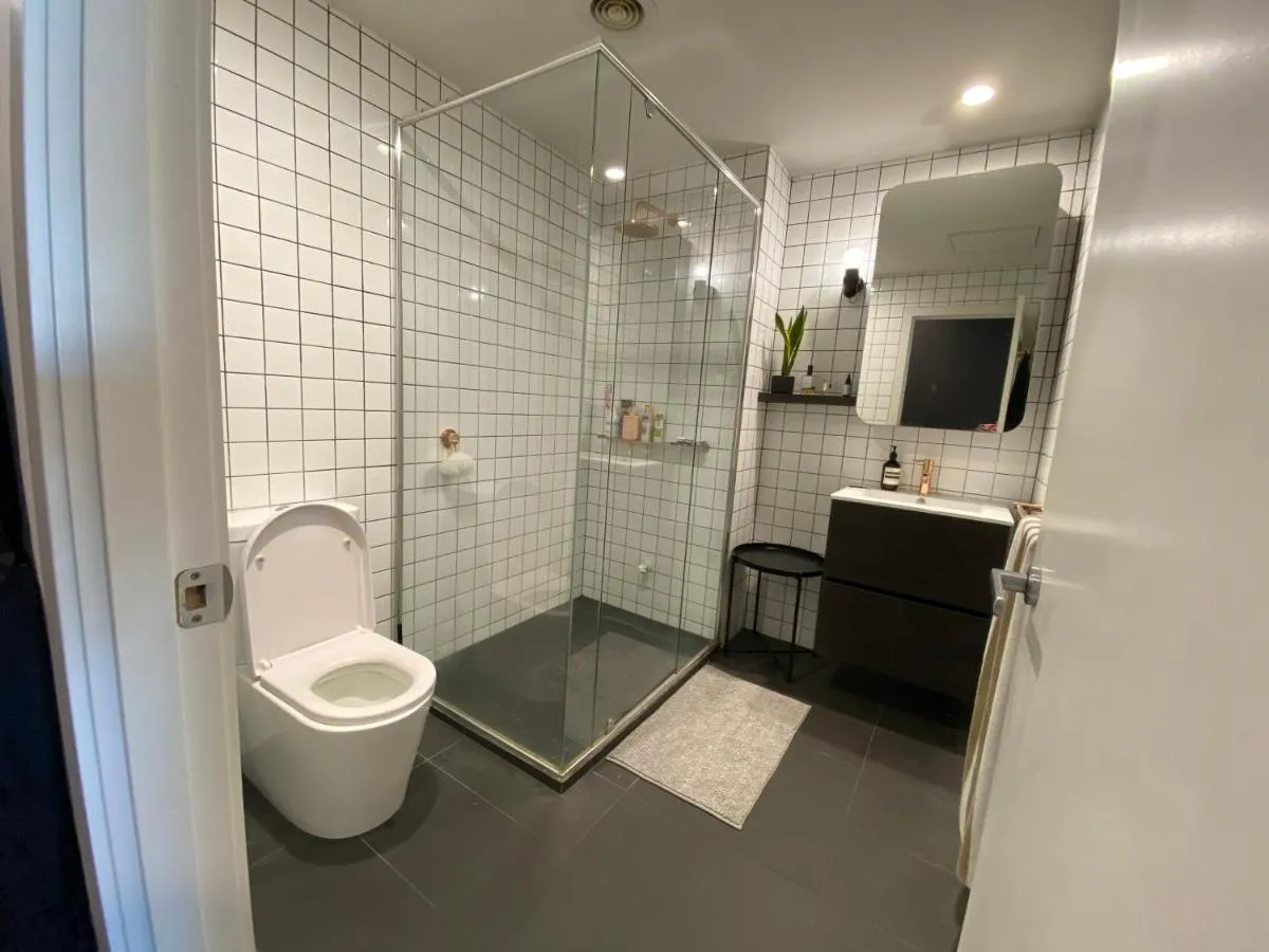 Stylish 1BR in the heart of Trendy Fitzroy — 5