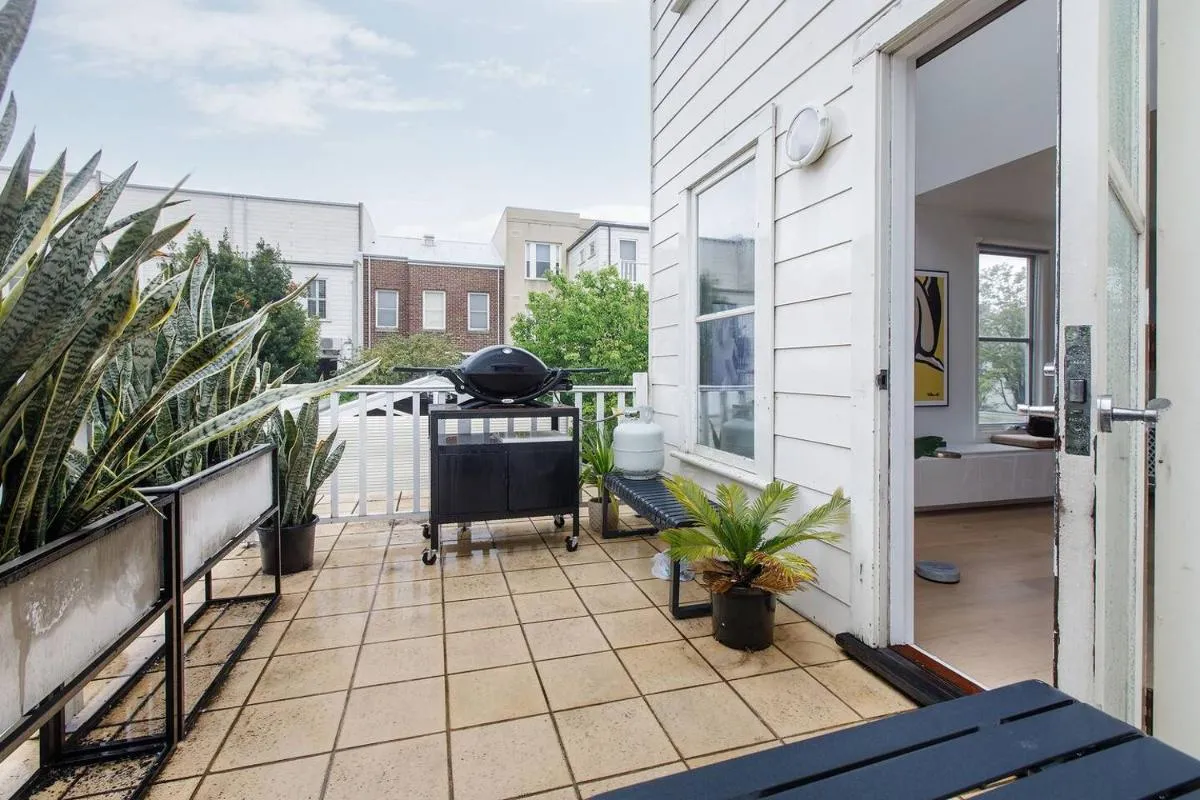 ‘The Loft’ A Chic City-fringe Balcony Hideaway — 5