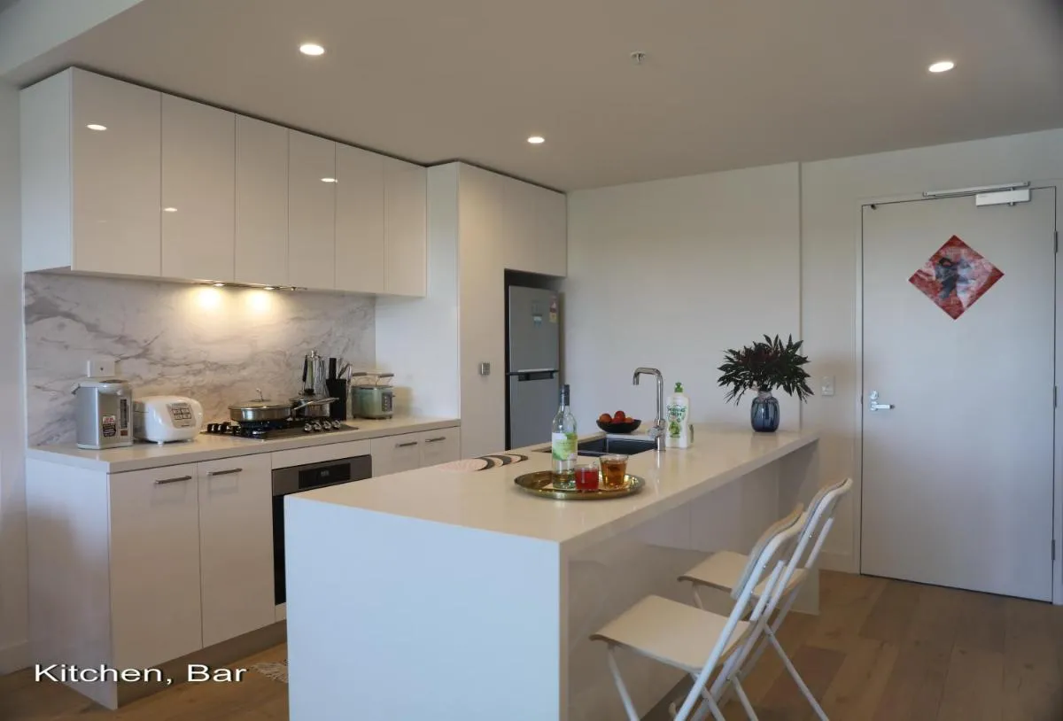 Two Bedroom Apartment In North Melbourne with Parking — 3
