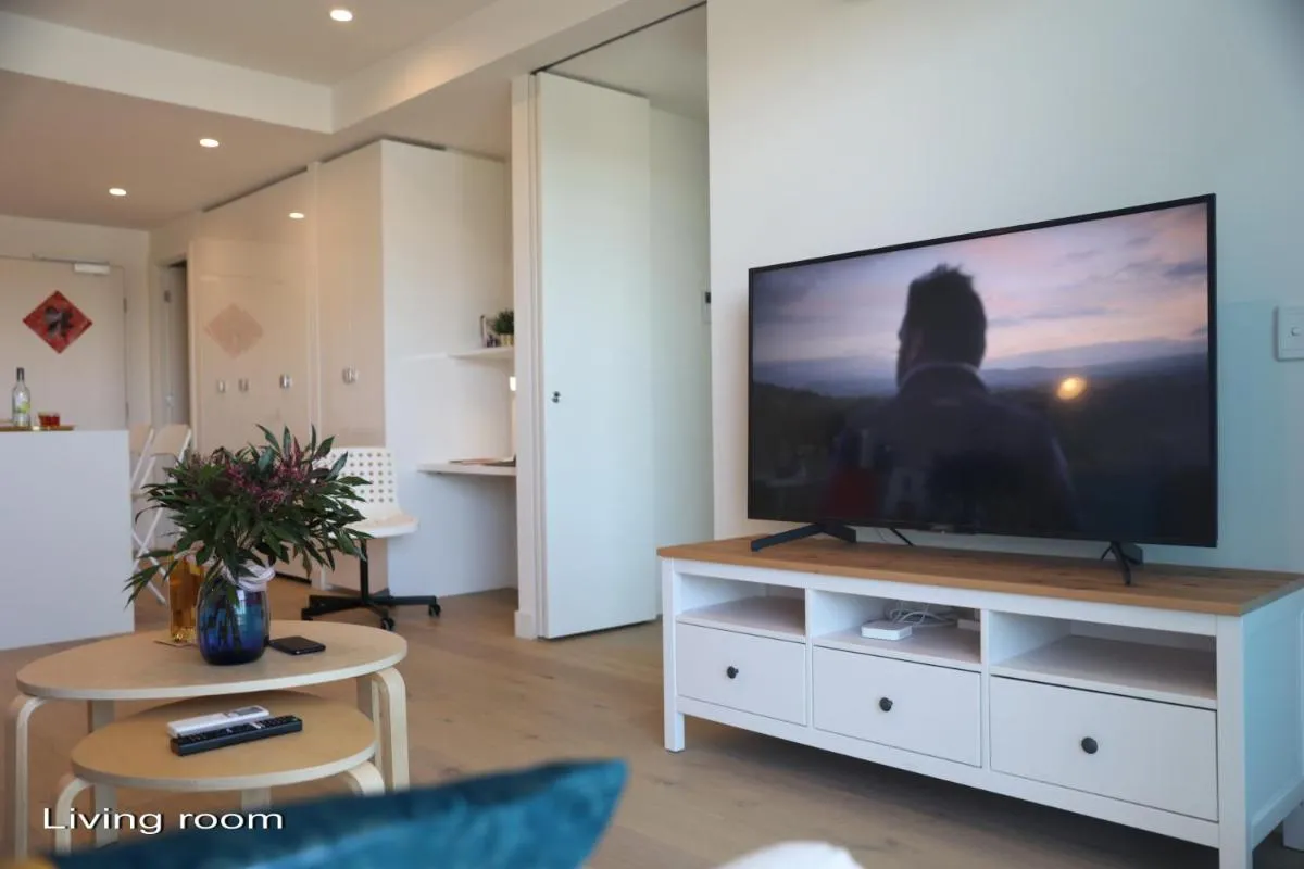 Two Bedroom Apartment In North Melbourne with Parking — 5
