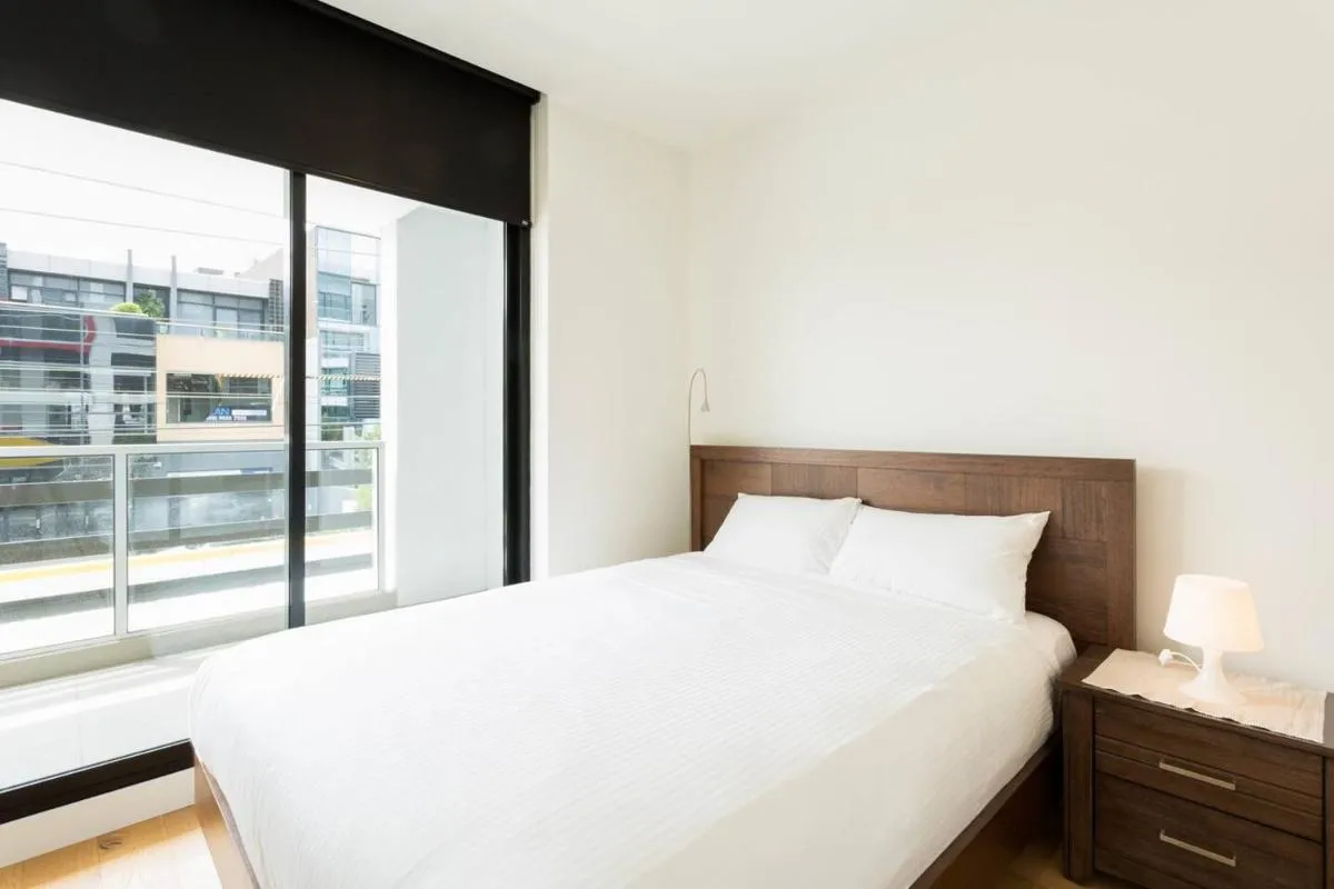 Urban Stay in Trendy Windsor close to Chapel St — 2
