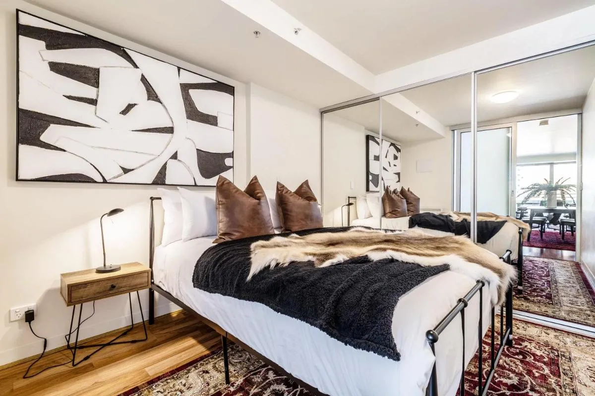 VAQUAY Alkina In Hawthorn — 2