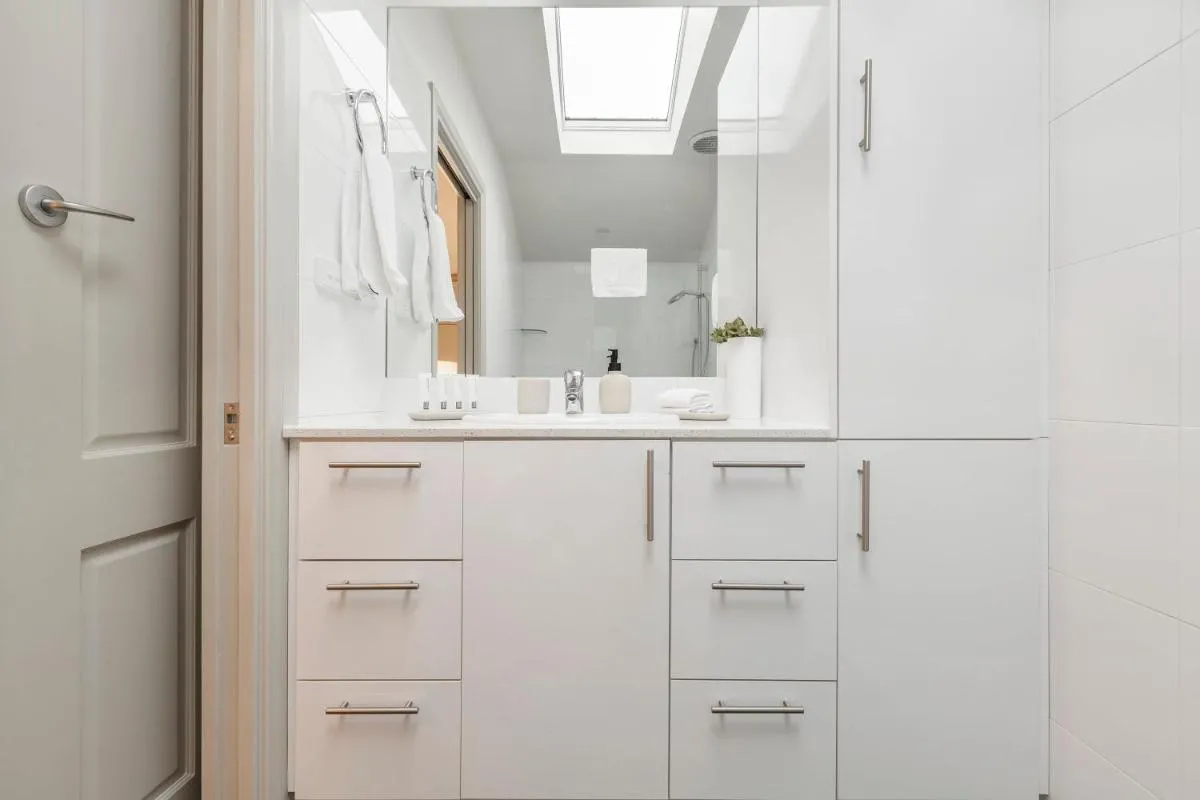 VAQUAY Little Audrey Guesthouse In Ivanhoe — 3