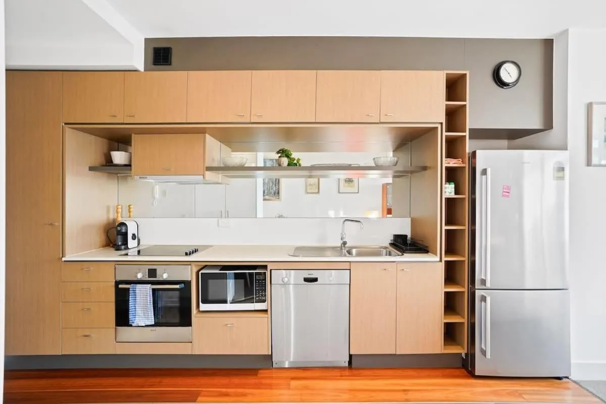 W30 – Sparkling North Melbourne Gem with parking — 4