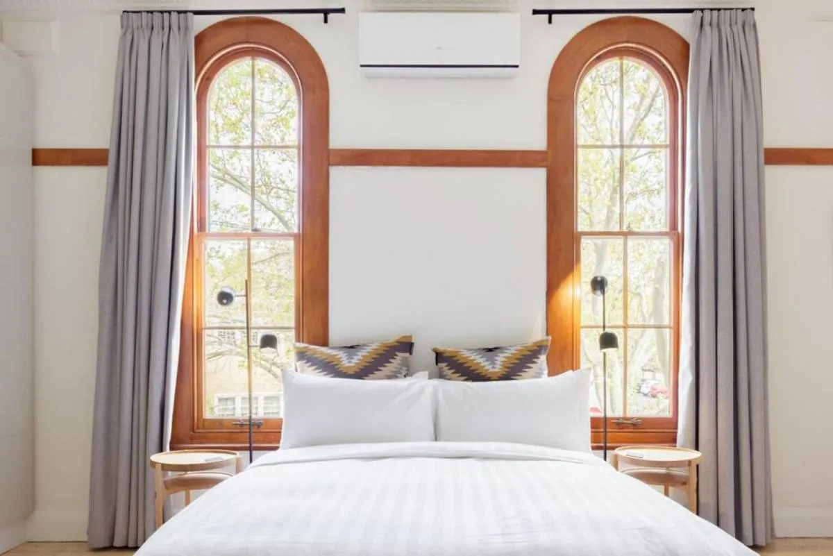 Walk to the Beach from a Stunning Elwood Apartment — 2