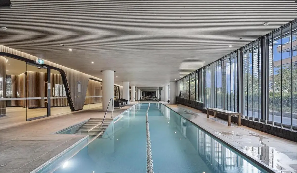 Waterfront 2BR Docklands apt w Balcony&FreeParking#8316 — 4
