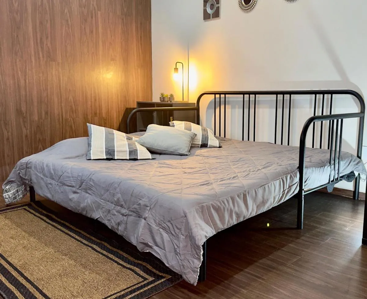 Image 4 of 306 Zocalo Cathedral 2Bdrm 2bath apt AC Rooftop