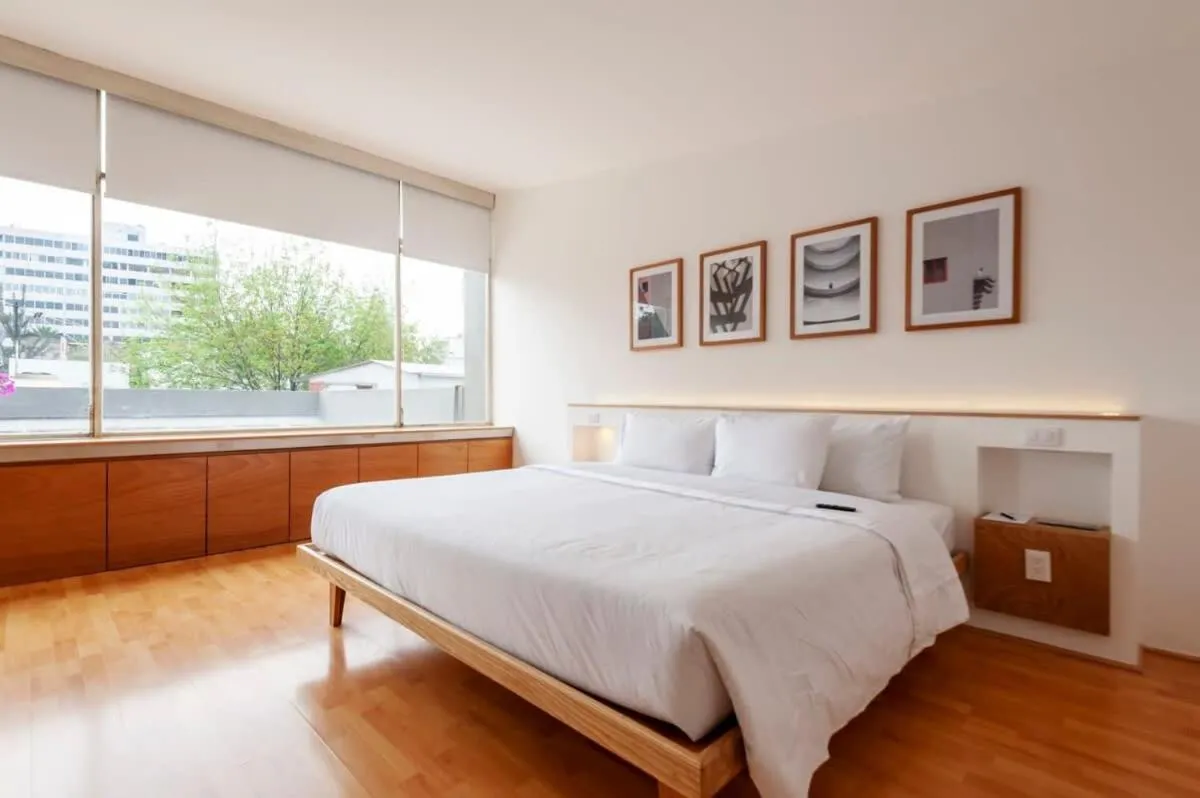 Image 1 of Beautiful 3BR in Condesa