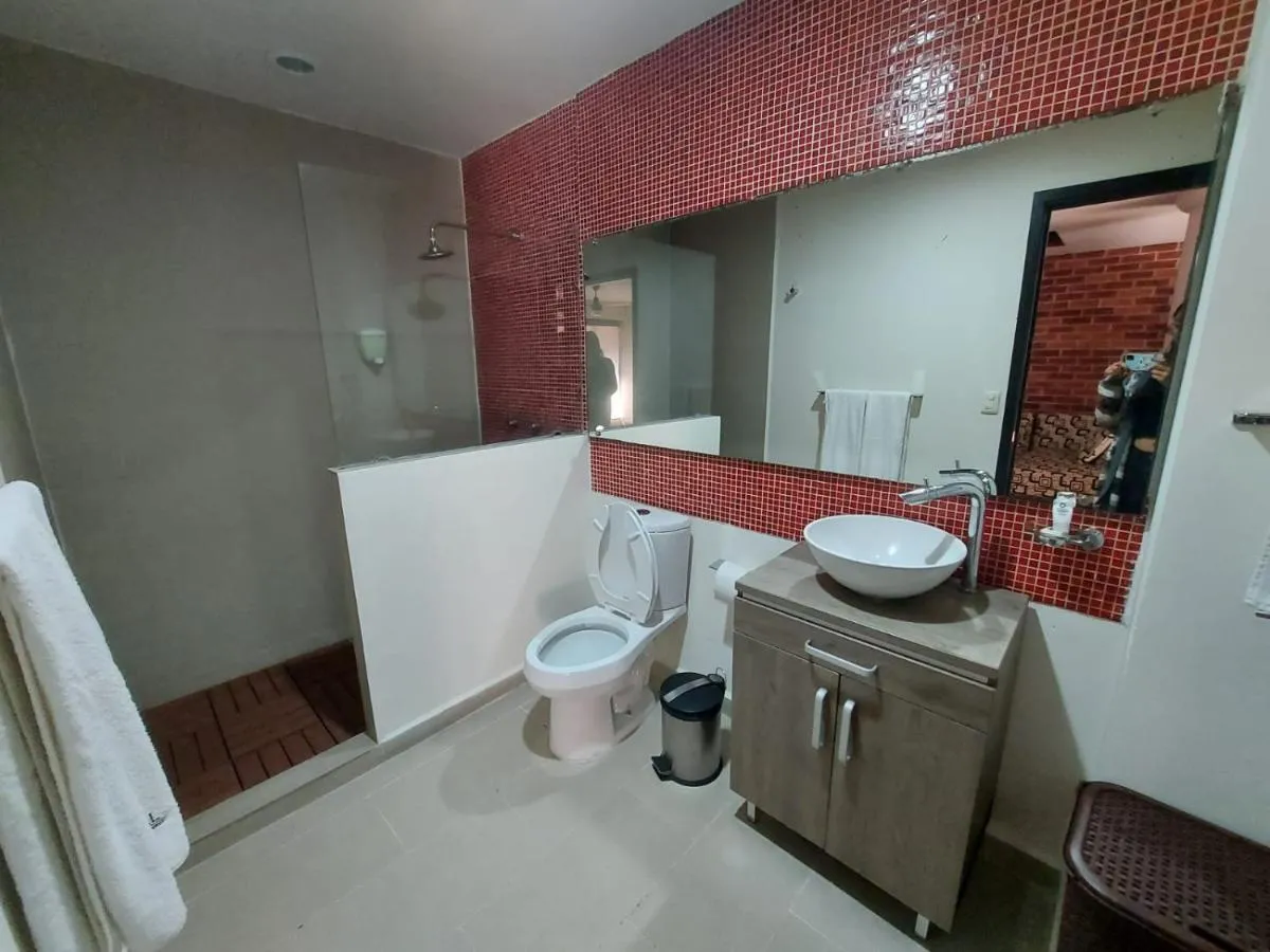 Image 2 of Capital Luxury Apartments & Offices