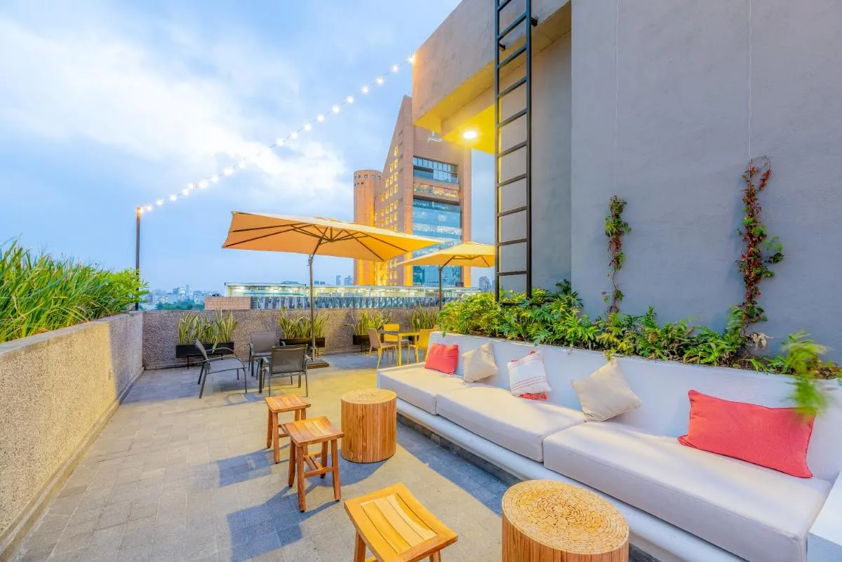 Image 2 of Capitalia – Luxury Apartments – Homero