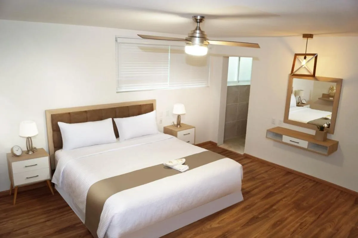 Image 1 of Casa Donceles, Complejo de Apt 1, 2 & 3 rec, Favorita para las Familias, Llegada Temprana Gratis! sujeto a disponibilidad
