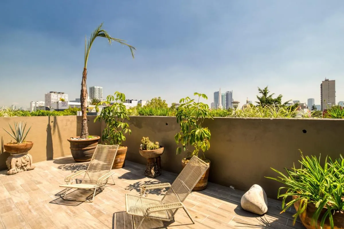 Image 4 of Chic PH Haven with rooftop, Condesa 2BR By Tasman