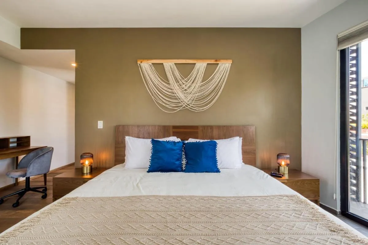 Image 5 of Chic PH Haven with rooftop, Condesa 2BR By Tasman