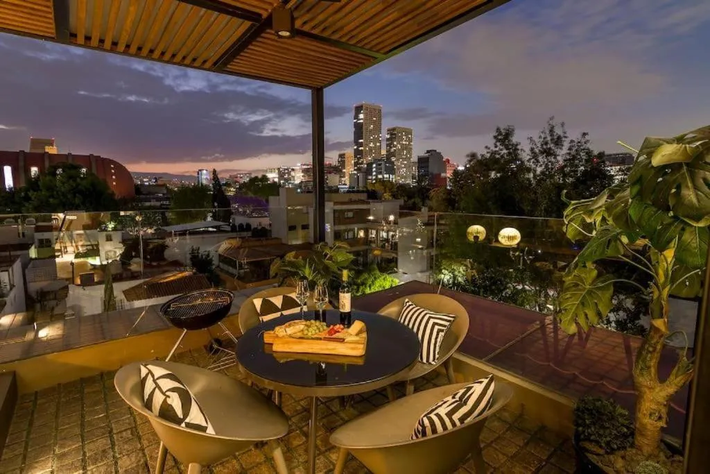 Image 6 of Chic Pent House Polanco