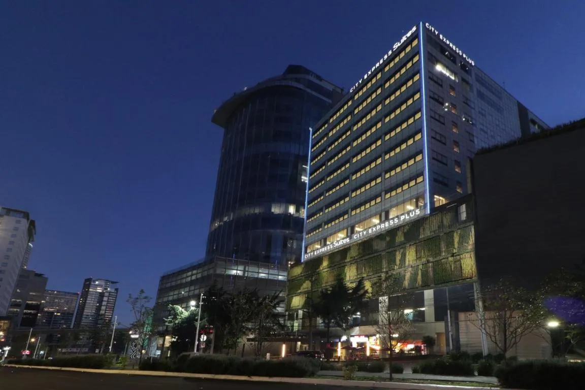 Image of City Express Suites by Marriott Ciudad de México Santa Fe