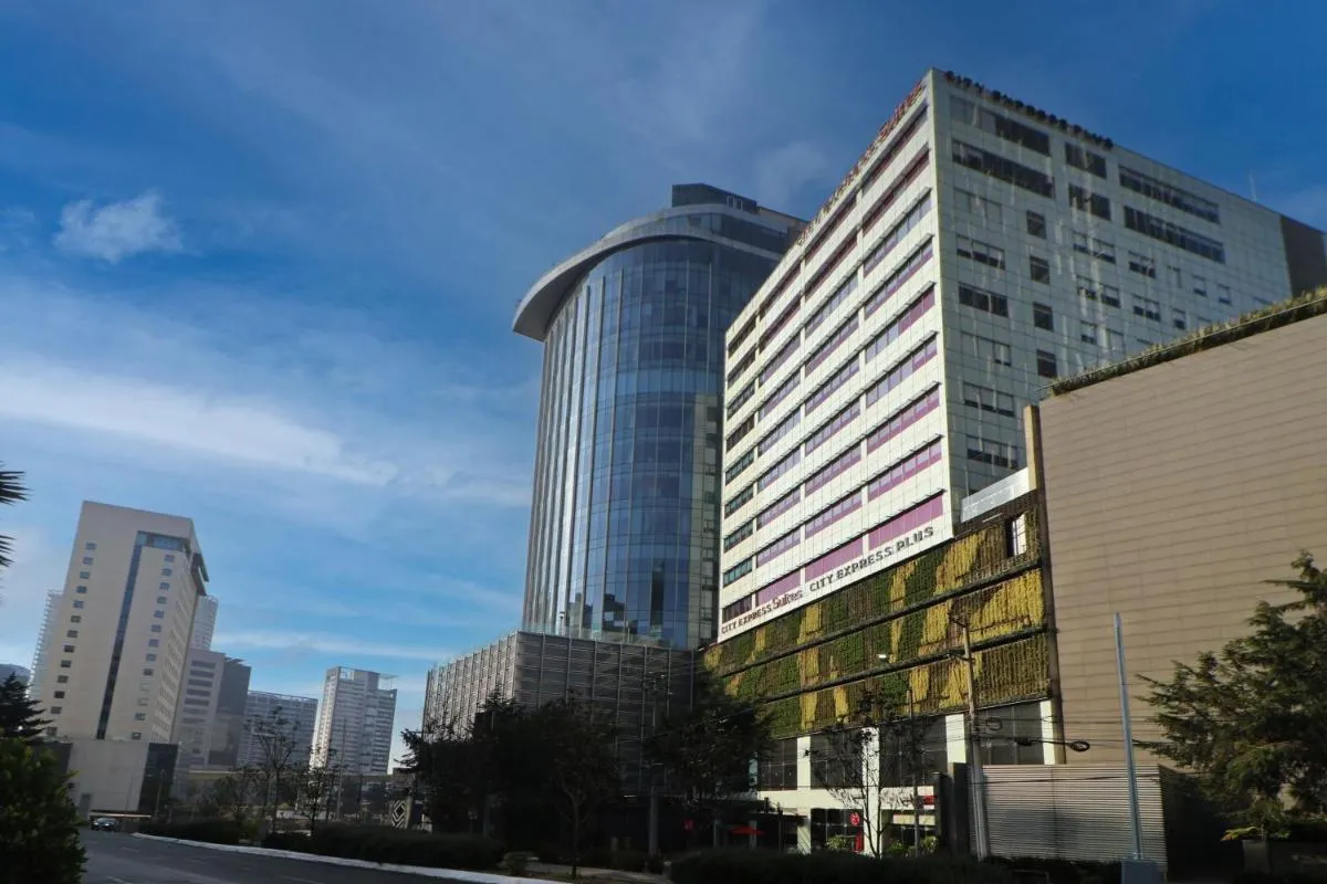 Image 6 of City Express Suites by Marriott Ciudad de México Santa Fe