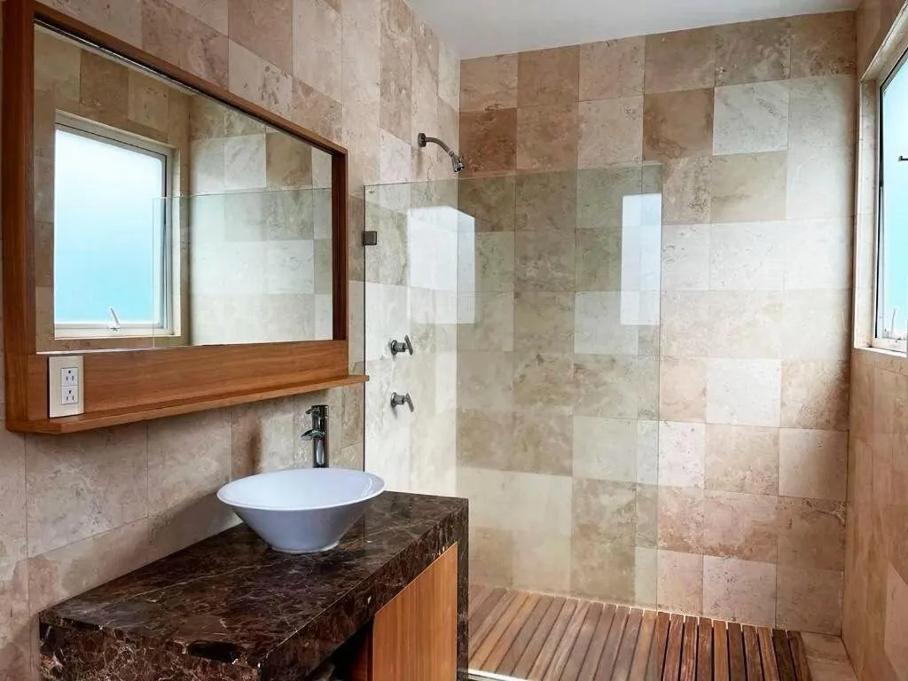 Image 2 of Condesa Residence Amsterdam 302 Fantastic 1Bed 1Bath on Amsterdam AV